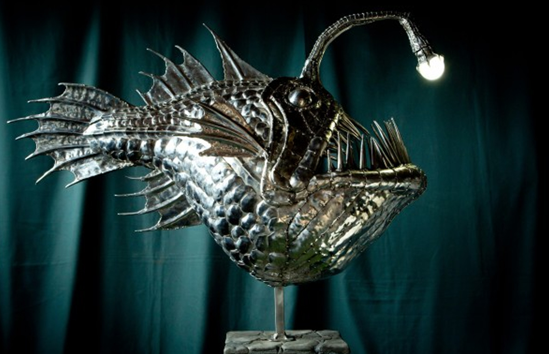 https://www.michaelturnerstudios.co.uk/wp-content/uploads/2021/07/Anglerfish-sculpture.jpg